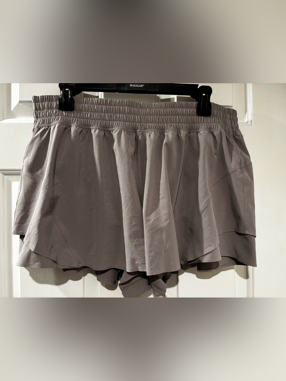 lululemon Shake it Out Shorts, XL